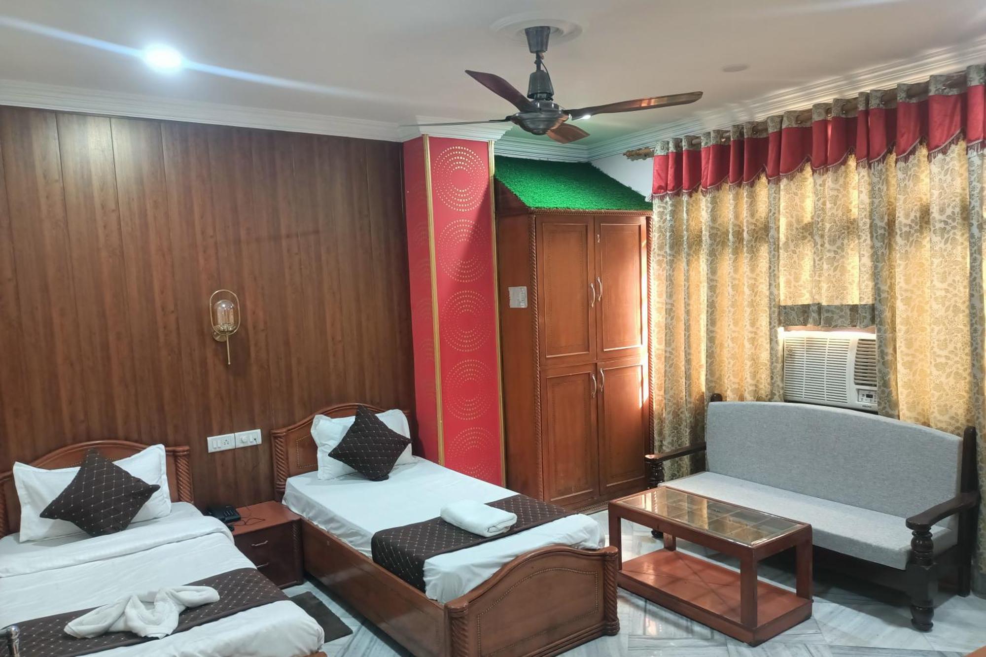 Hotel Riz Varanasi Exterior foto