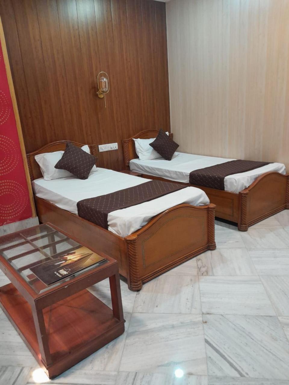 Hotel Riz Varanasi Exterior foto
