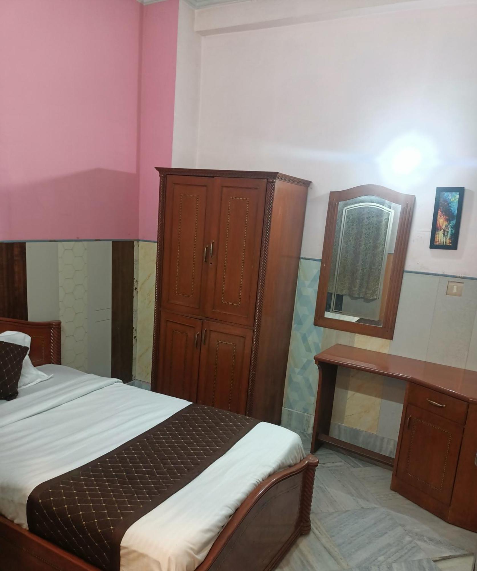 Hotel Riz Varanasi Exterior foto