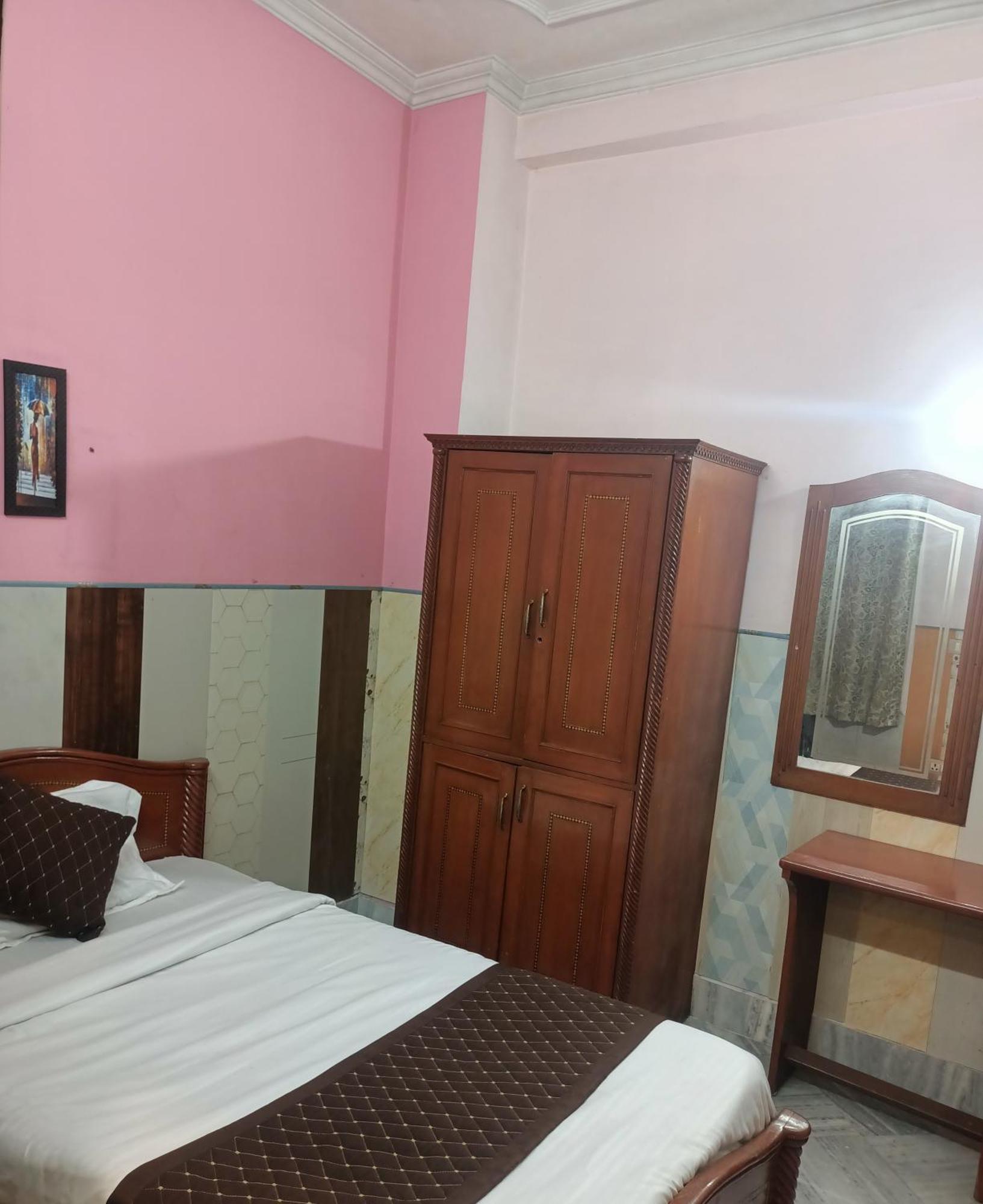 Hotel Riz Varanasi Exterior foto