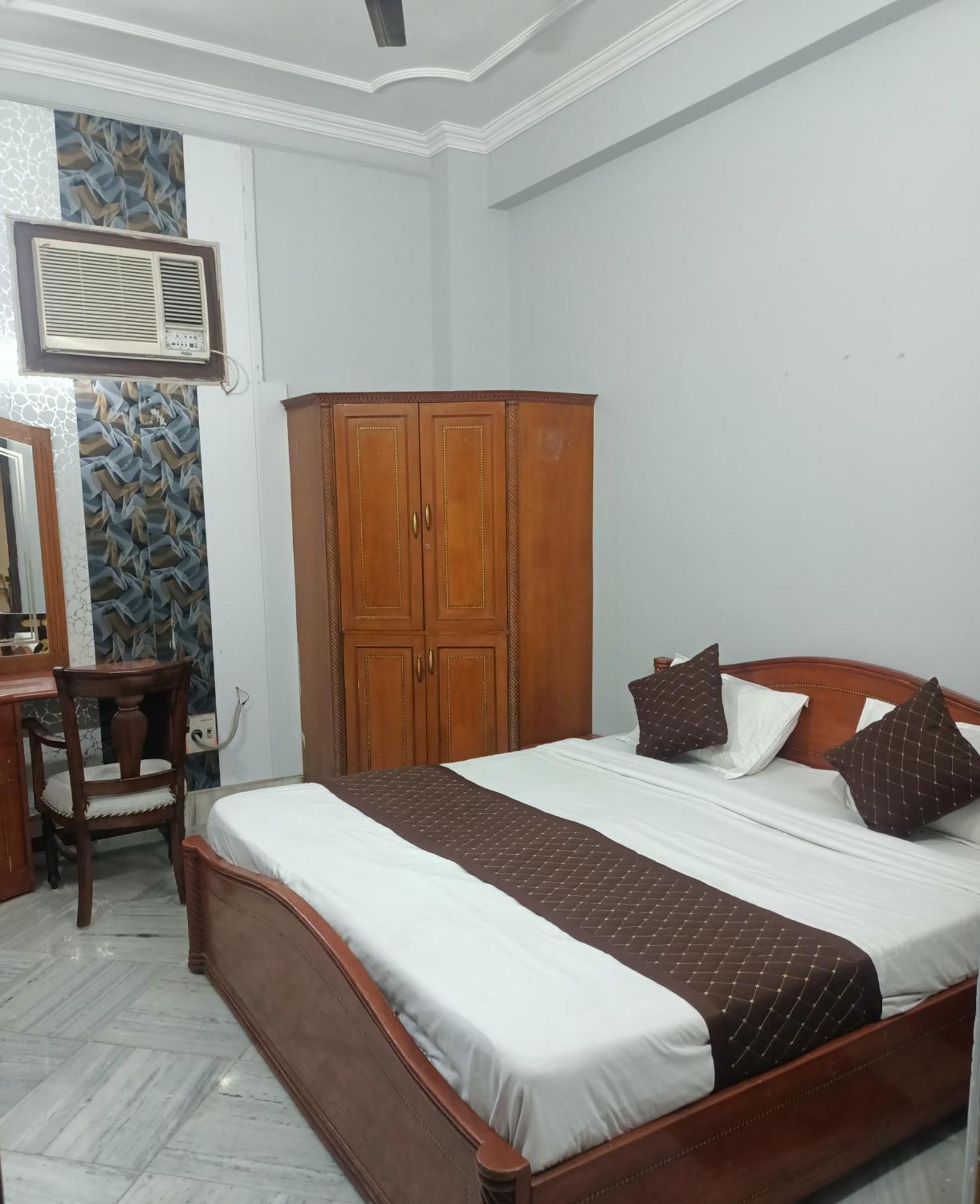 Hotel Riz Varanasi Exterior foto